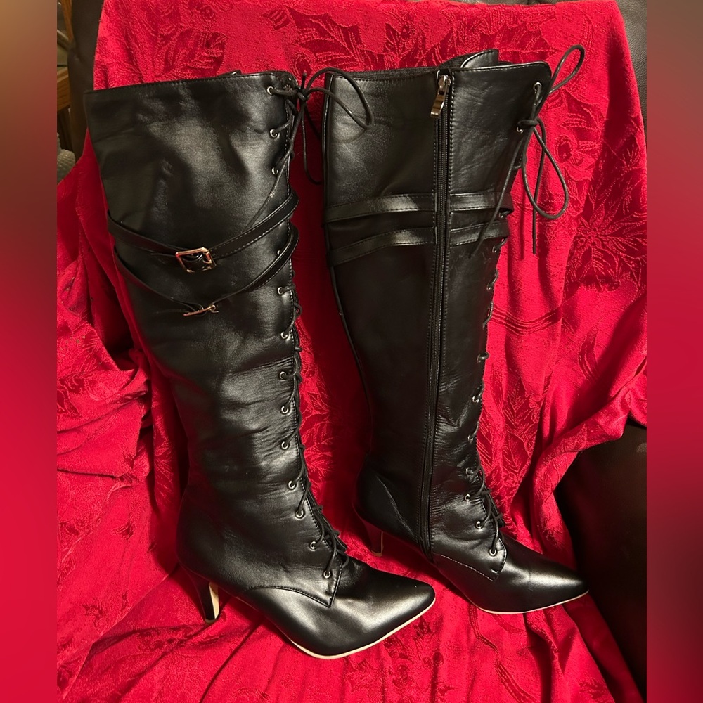 Black Lace up Boots